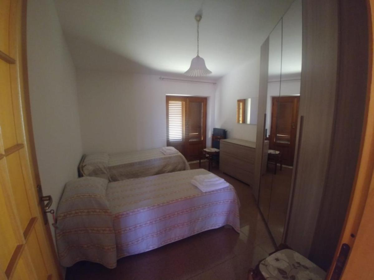 Ferienwohnung Terrazza Sul Cielo Bella Exterior foto