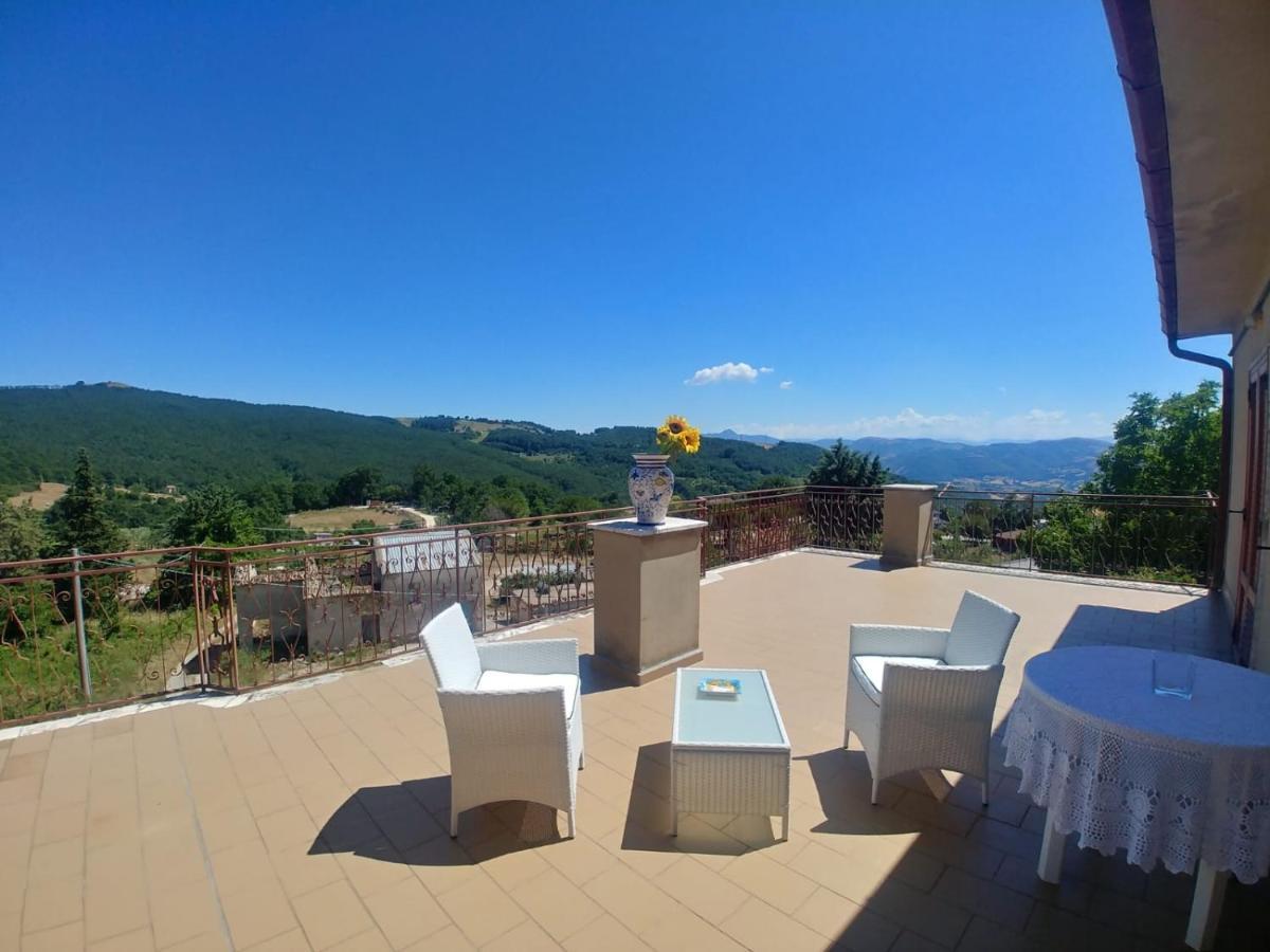 Ferienwohnung Terrazza Sul Cielo Bella Exterior foto