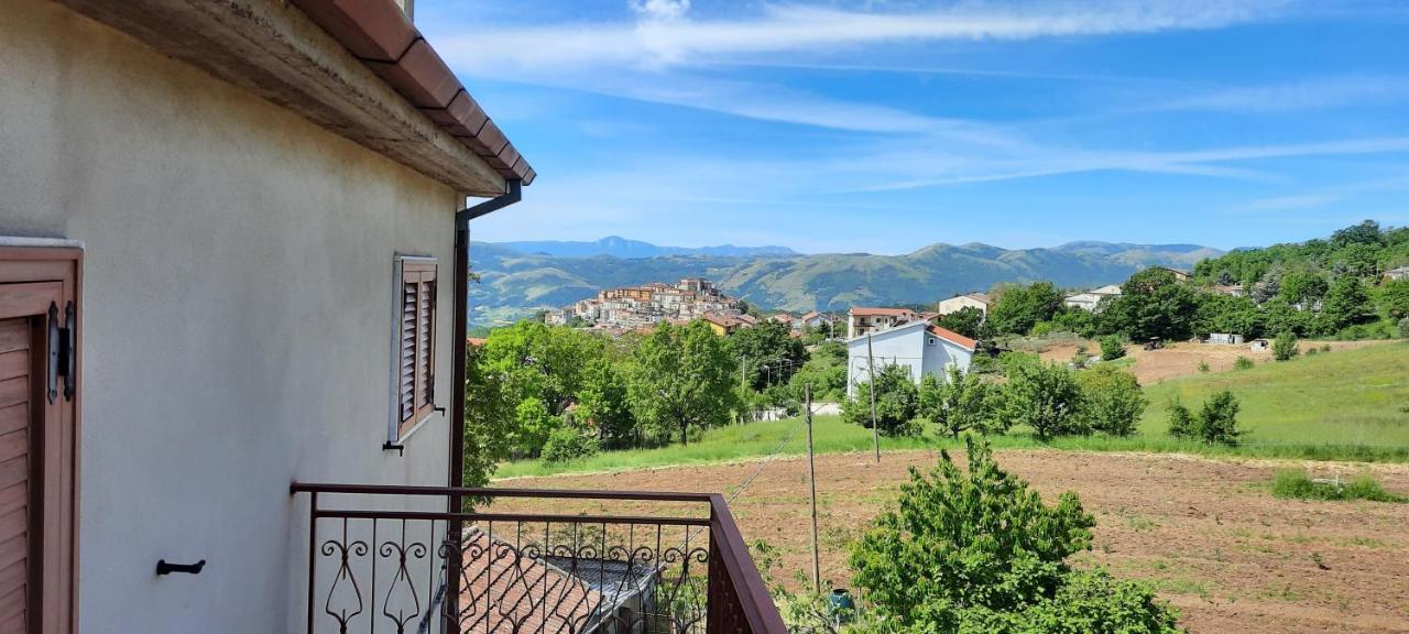 Ferienwohnung Terrazza Sul Cielo Bella Exterior foto